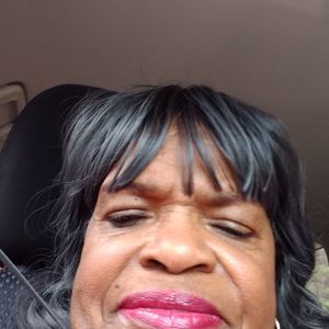 Meet your Posher, Deborah